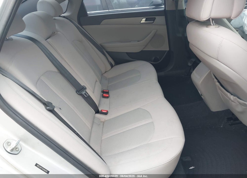 2016 HYUNDAI SONATA VIN: 5NPE24AF7GH409765