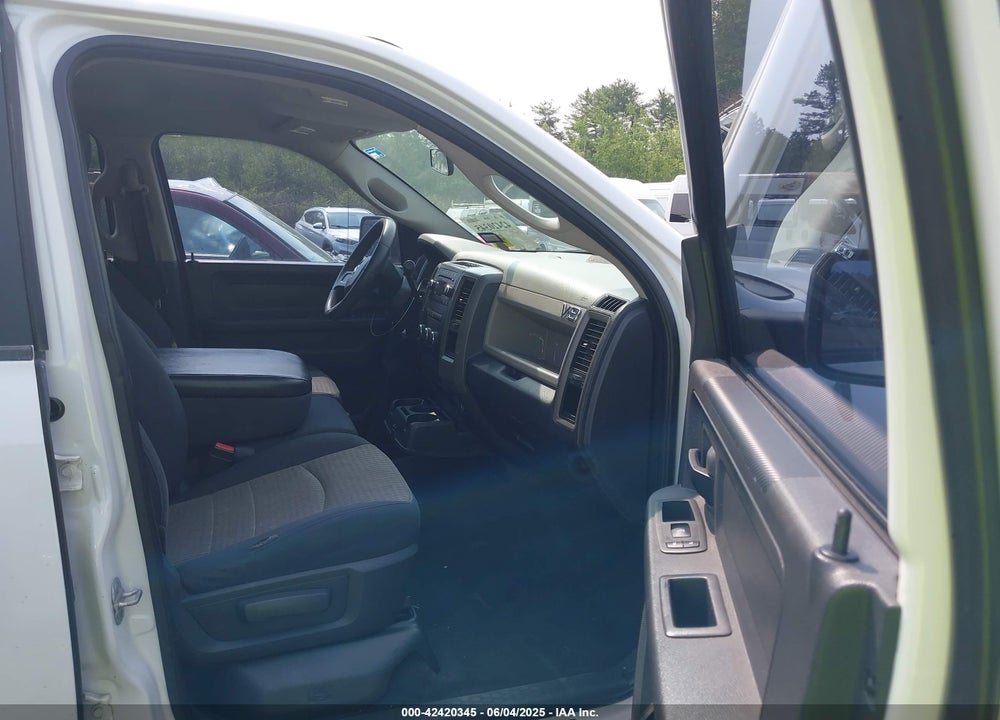 2011 RAM RAM 1500 VIN: 1D7RB1GP8BS629142