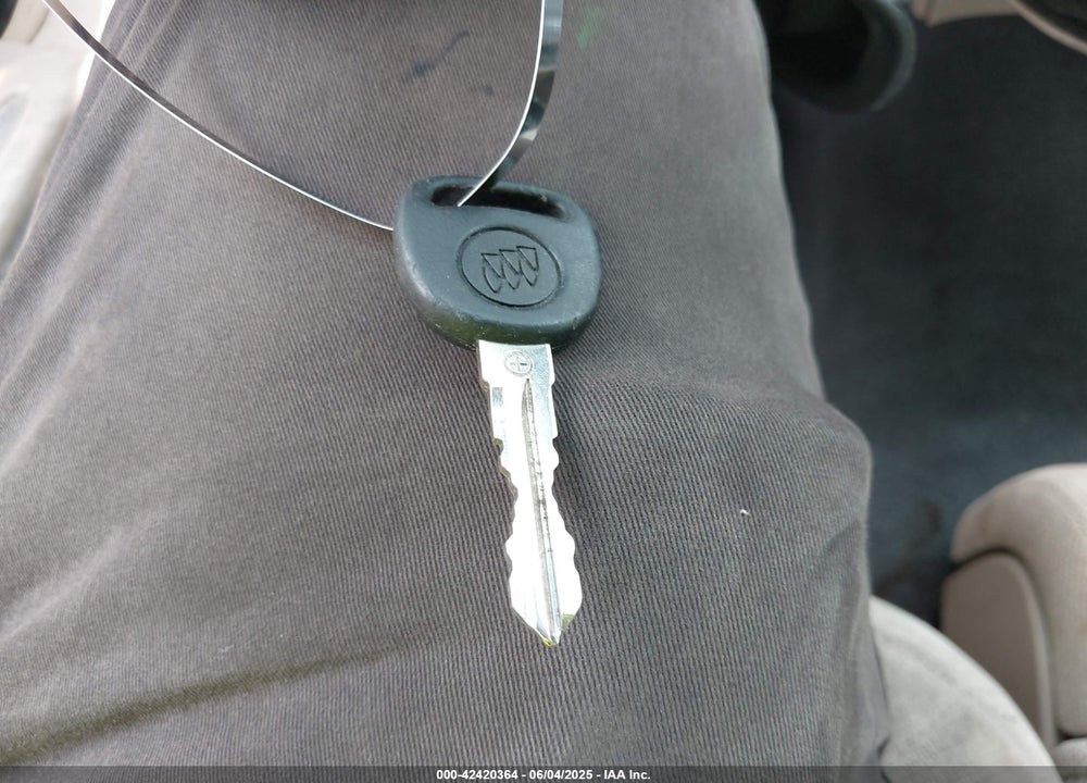 2006 BUICK LUCERNE CX VIN: 1G4HP57246U145588