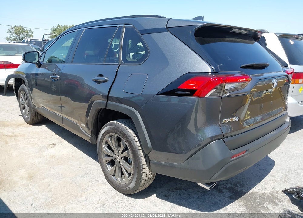 2025 TOYOTA RAV4 HYBRID XLE PREMIUM VIN: JTMB6RFV8SD162341