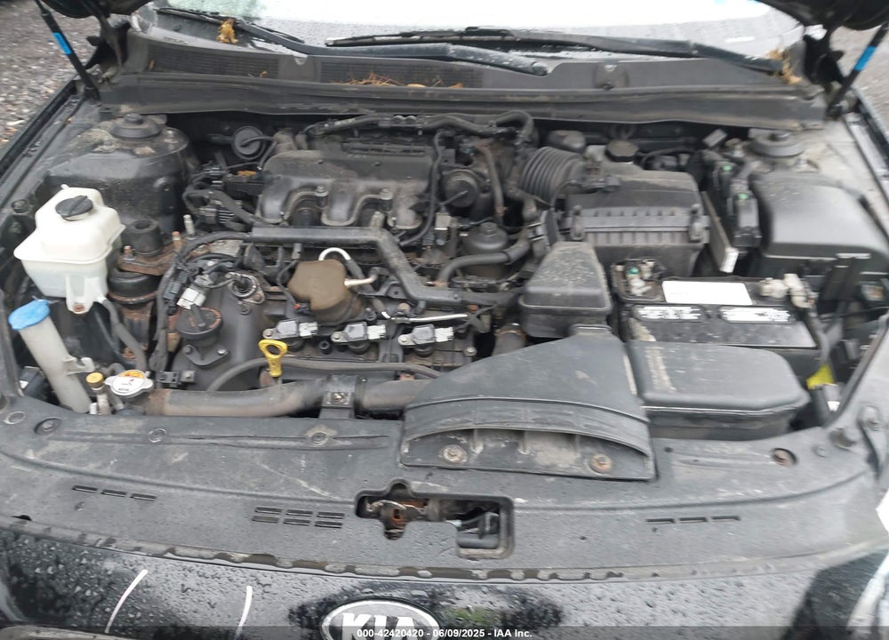 2014 KIA CADENZA VIN: KNALN4D75E5145829