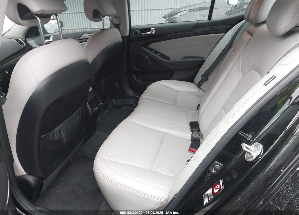 2014 KIA CADENZA VIN: KNALN4D75E5145829