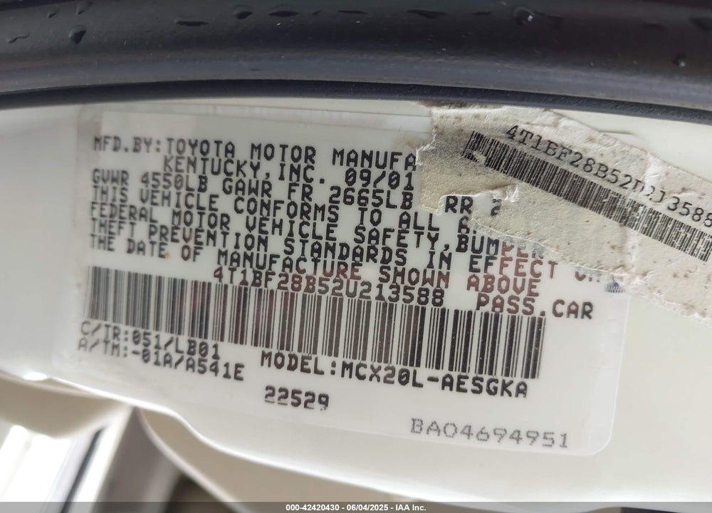 2002 TOYOTA AVALON XLS VIN: 4T1BF28B52U213588