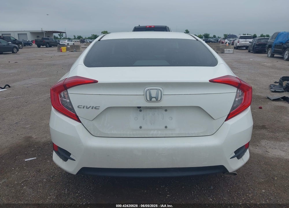2018 HONDA CIVIC VIN: 19XFC2F56JE013022