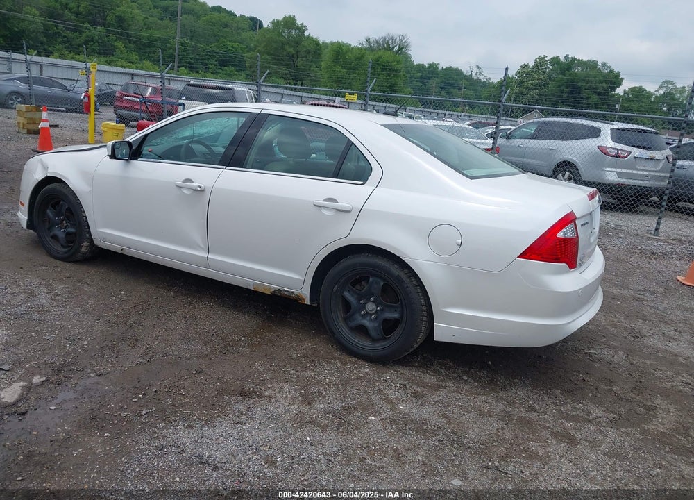 2011 FORD FUSION VIN: 3FAHP0HA4BR341549