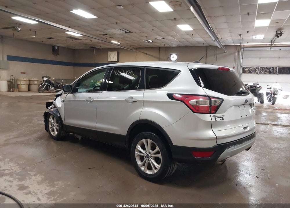 2017 FORD ESCAPE VIN: 1FMCU9GD7HUE81797