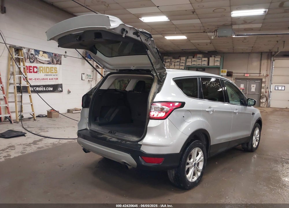 2017 FORD ESCAPE VIN: 1FMCU9GD7HUE81797