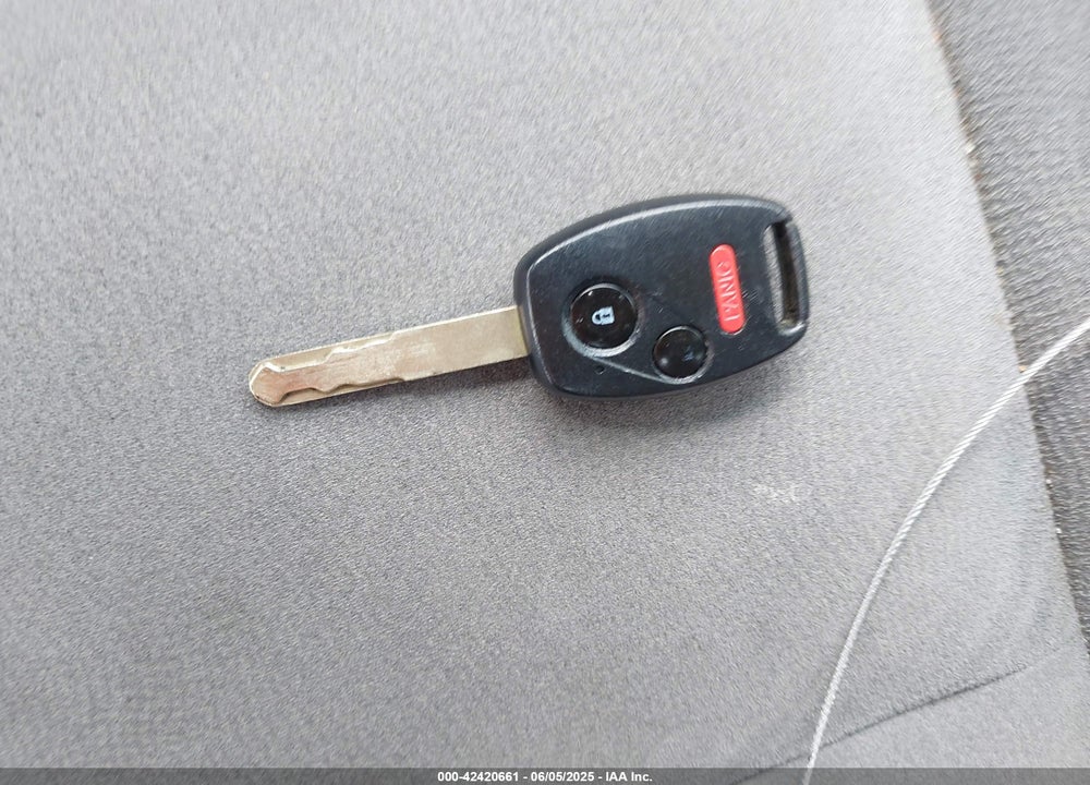 2007 HONDA CIVIC LX VIN: 1HGFA165X7L079655