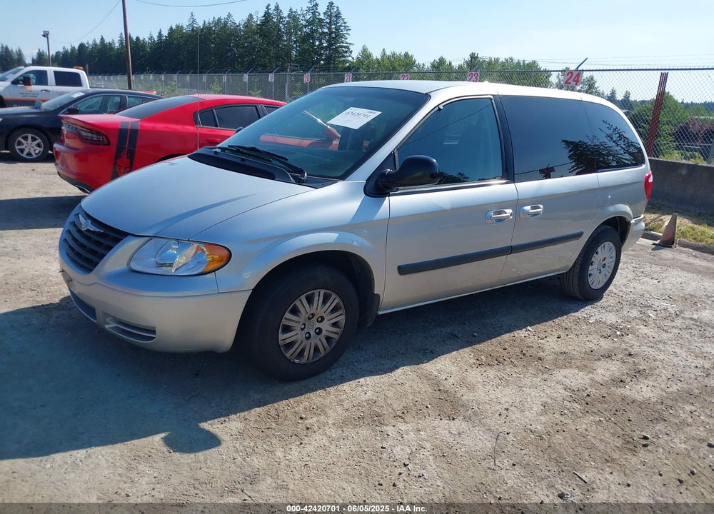 2005 CHRYSLER TOWN & COUNTRY VIN: 1C4GP45R95B198498