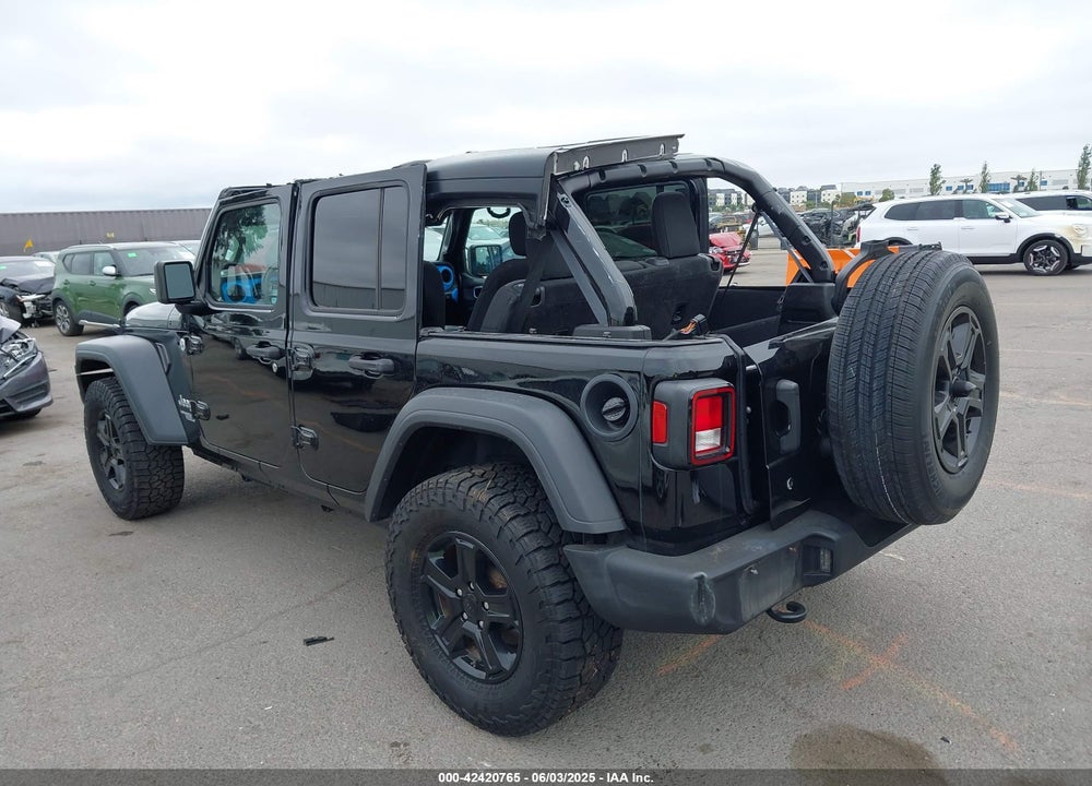 2018 JEEP WRANGLER UNLIMITED VIN: 1C4HJXDG8JW105612