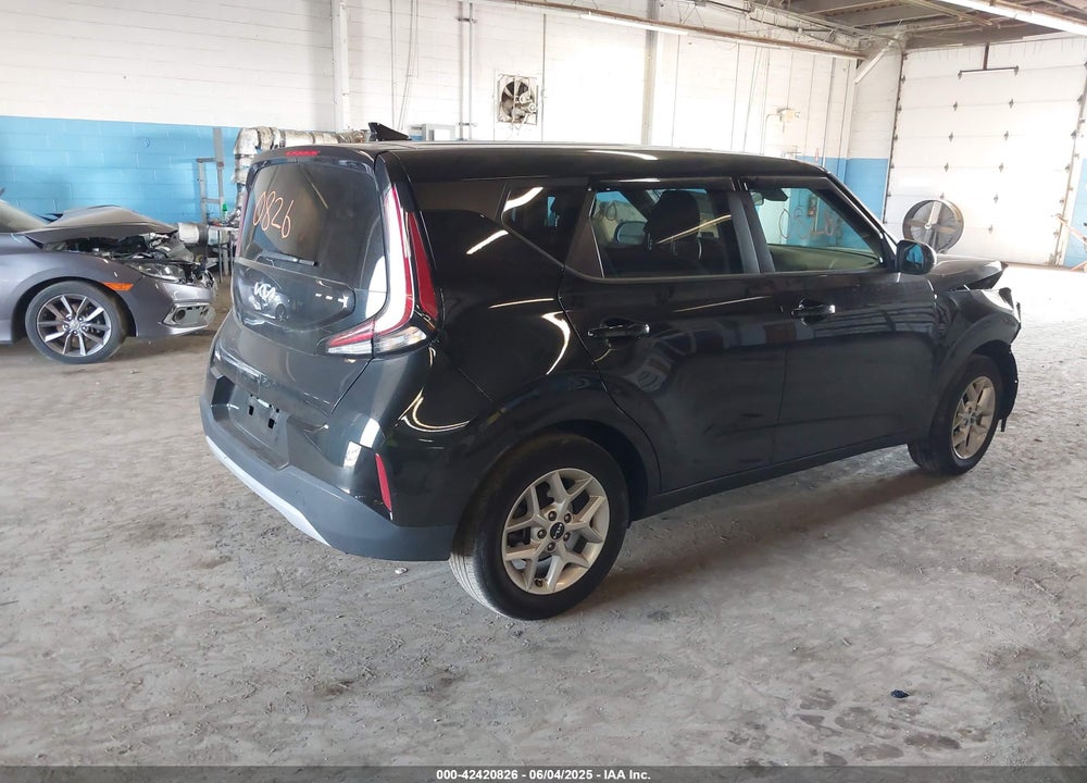 2023 KIA SOUL VIN: KNDJ23AUXP7866002