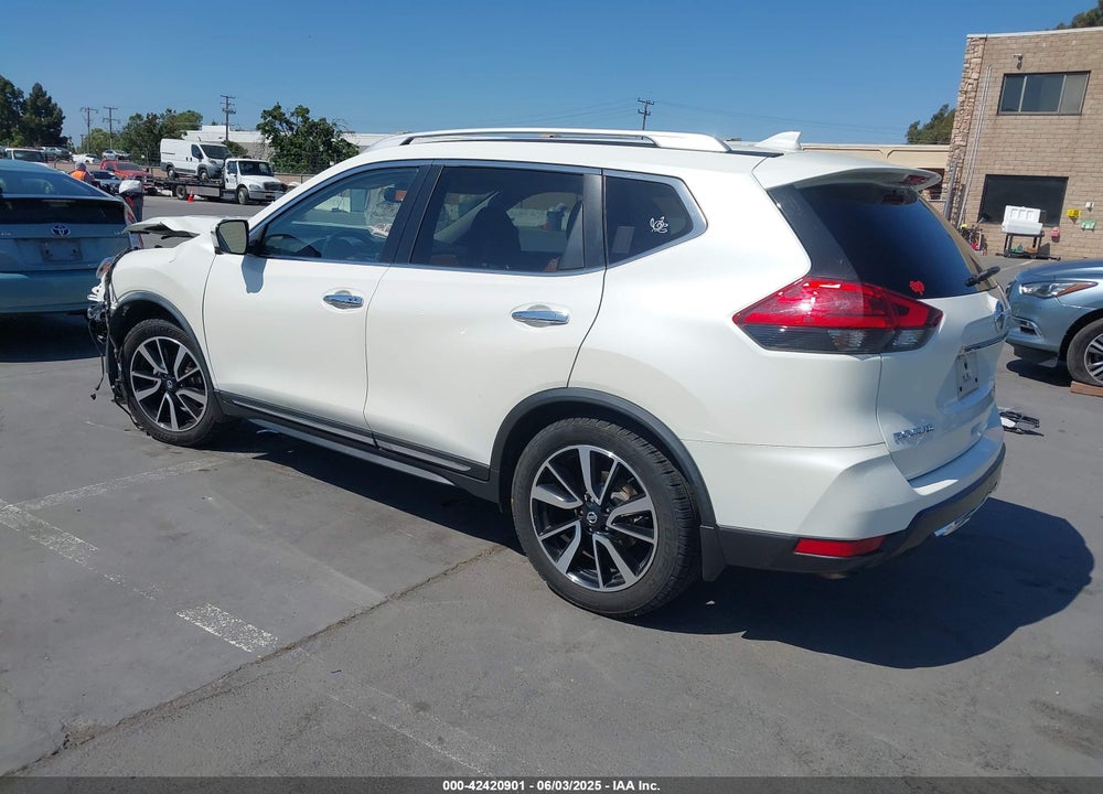 2017 NISSAN ROGUE VIN: JN8AT2MT8HW398700