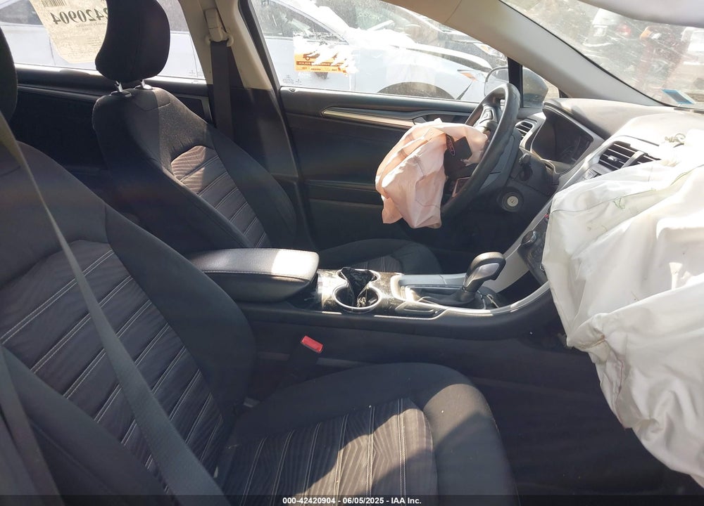 2016 FORD FUSION VIN: 3FA6P0H77GR129120