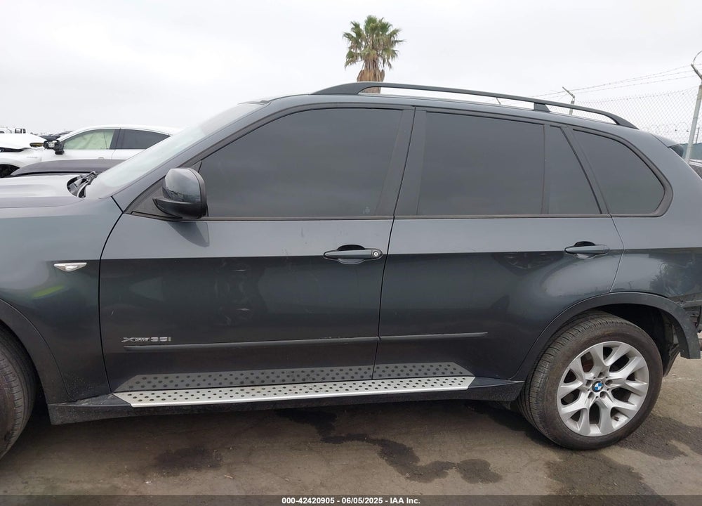 2013 BMW X5 VIN: 5UXZV4C56D0B00490