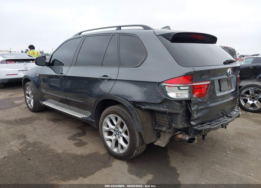 2013 BMW X5 VIN: 5UXZV4C56D0B00490
