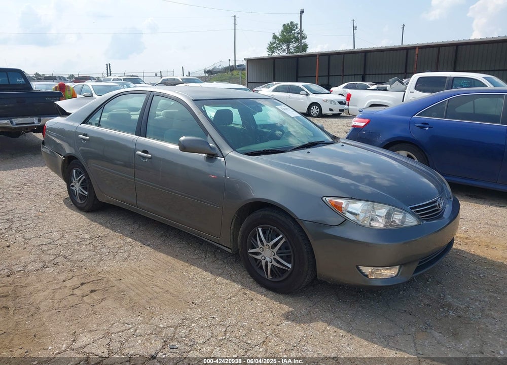 2005 TOYOTA CAMRY LE VIN: 4T1BE32K05U589511