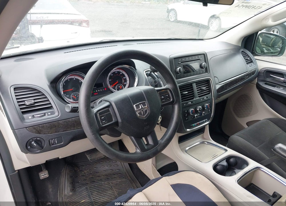 2013 DODGE GRAND CARAVAN SXT VIN: 2C4RDGCG2DR576469