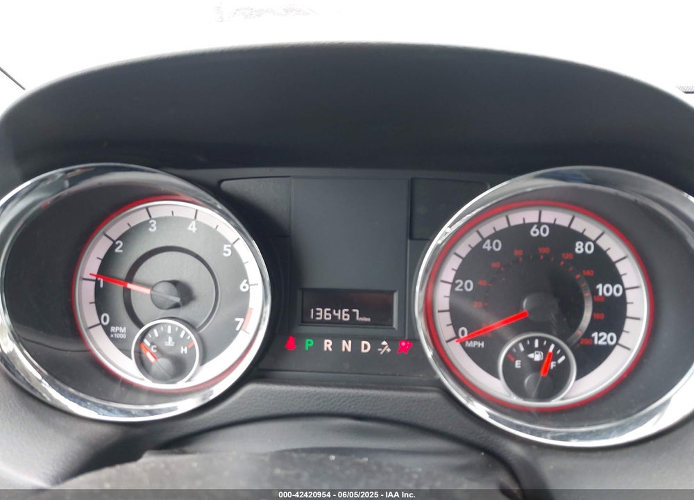 2013 DODGE GRAND CARAVAN SXT VIN: 2C4RDGCG2DR576469