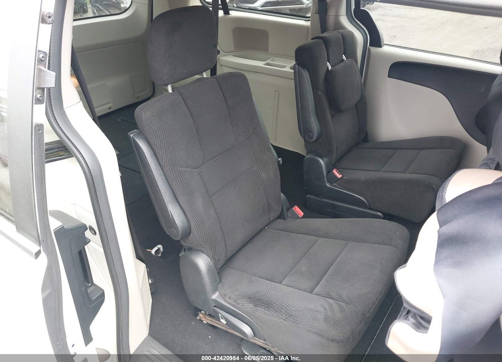 2013 DODGE GRAND CARAVAN SXT VIN: 2C4RDGCG2DR576469