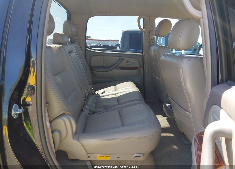 2006 TOYOTA TUNDRA LIMITED V8 VIN: 5TBDT48136S534640