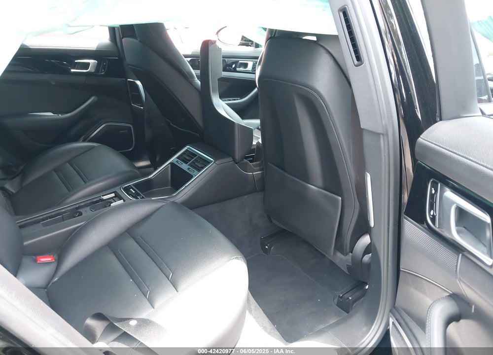 2018 PORSCHE PANAMERA E-HYBRID 4 VIN: WP0AE2A77JL129060