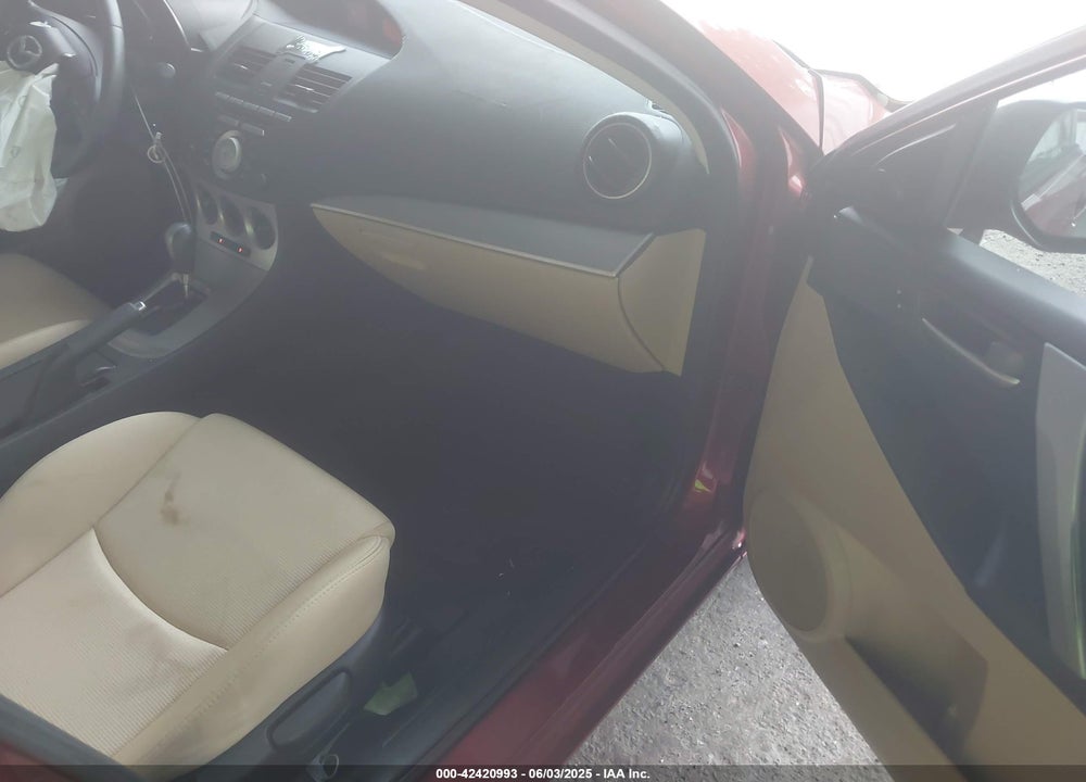 2010 MAZDA 3 S SPORT VIN: JM1BL1S50A1262465