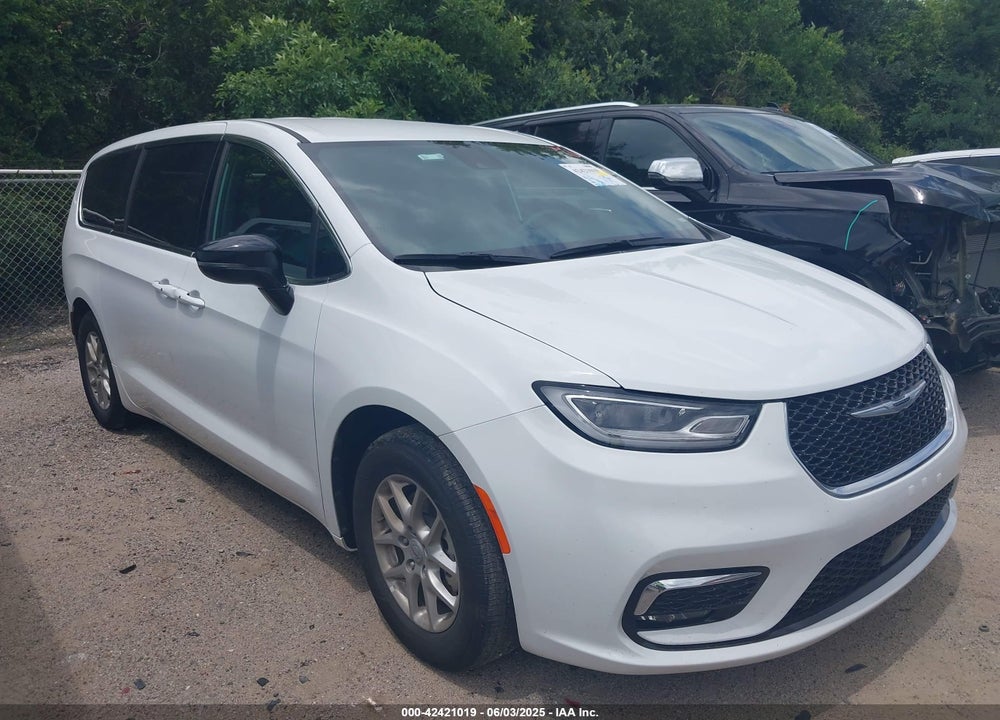 2025 CHRYSLER PACIFICA SELECT VIN: 2C4RC1BG1SR520795