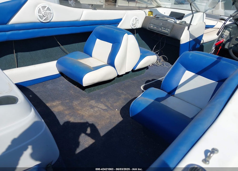 1991 BAYLINER 1991 ESCRT VIN: 405119BB1MB000203
