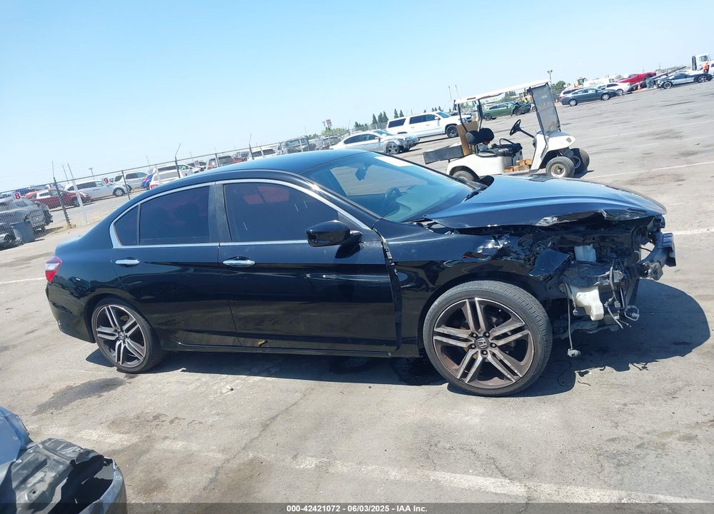 2017 HONDA ACCORD VIN: 1HGCR2F35HA033471