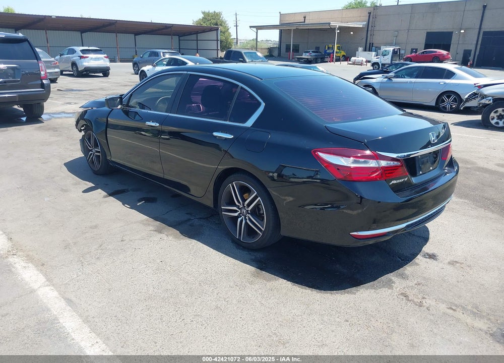 2017 HONDA ACCORD VIN: 1HGCR2F35HA033471