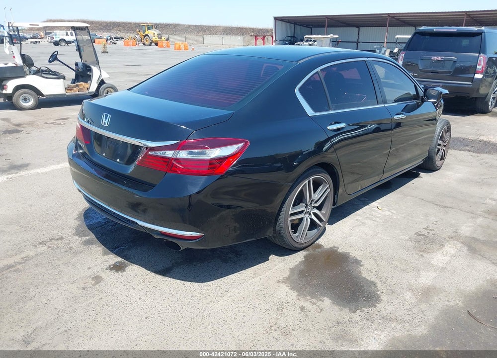 2017 HONDA ACCORD VIN: 1HGCR2F35HA033471