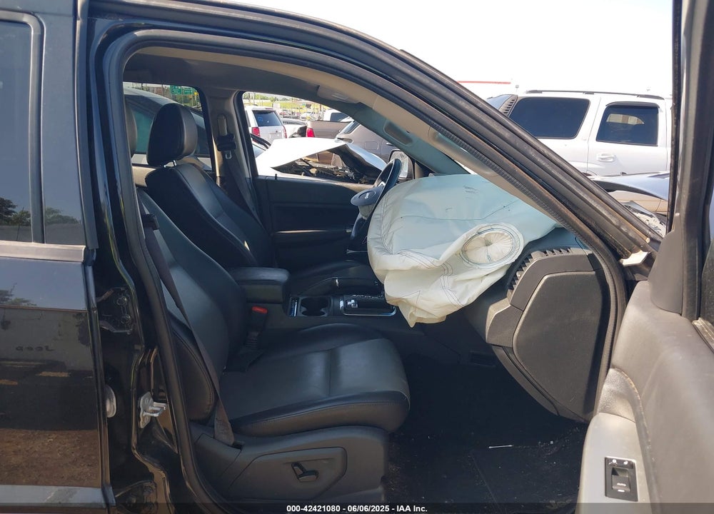 2009 JEEP GRAND CHEROKEE VIN: 1J8HR48P79C556036