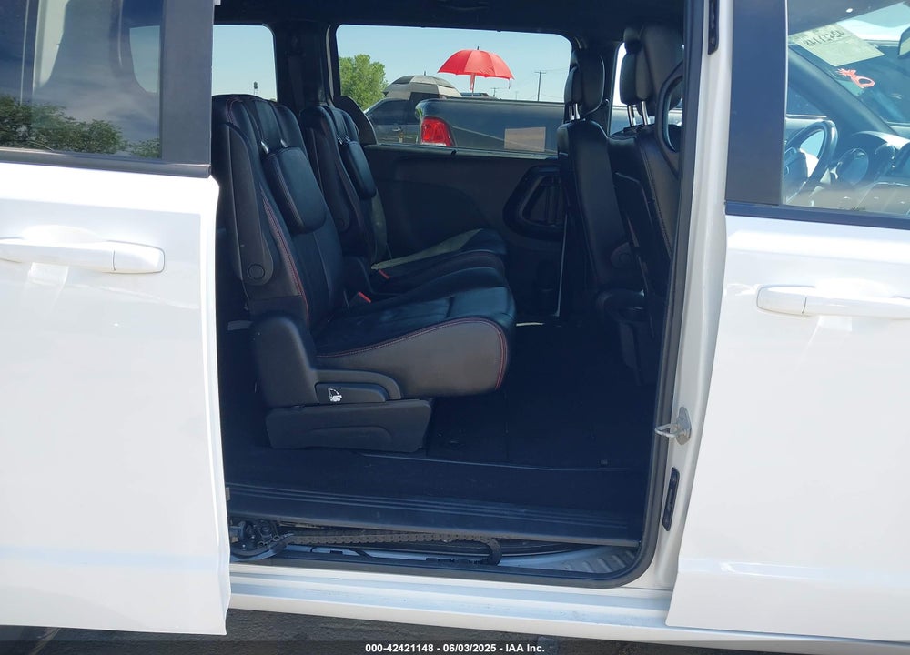 2019 DODGE GRAND CARAVAN GT VIN: 2C4RDGEG8KR764181