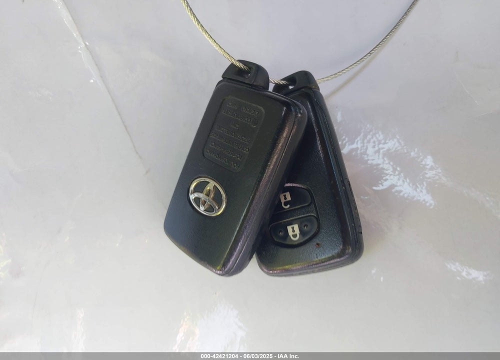 2015 TOYOTA PRIUS TWO VIN: JTDKN3DU5F1997430
