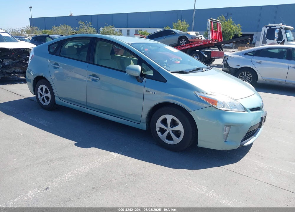 2015 TOYOTA PRIUS TWO VIN: JTDKN3DU5F1997430
