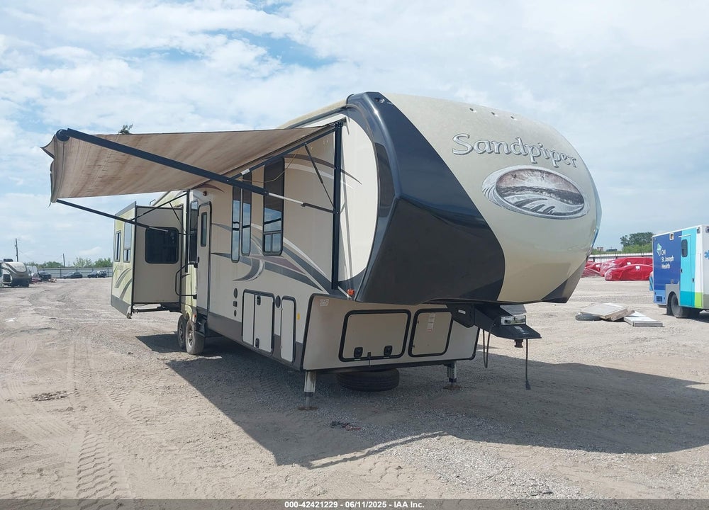 2016 FOREST RIVER SANDPIPER VIN: 4X4FSAN22GJ032841