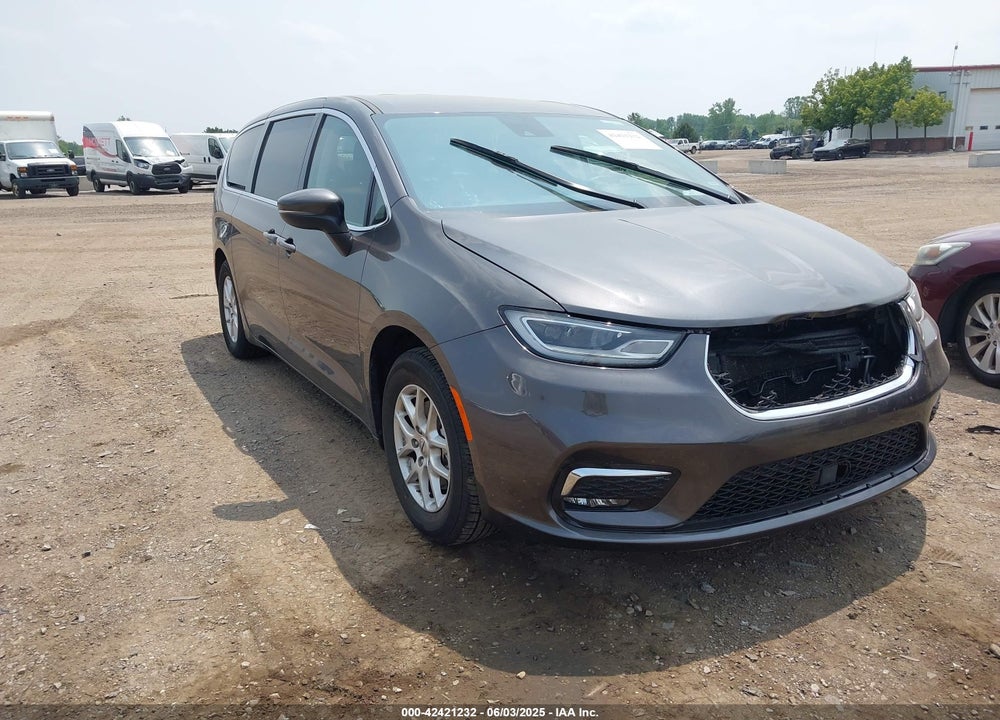 2023 CHRYSLER PACIFICA TOURING L VIN: 2C4RC1BG4PR600731