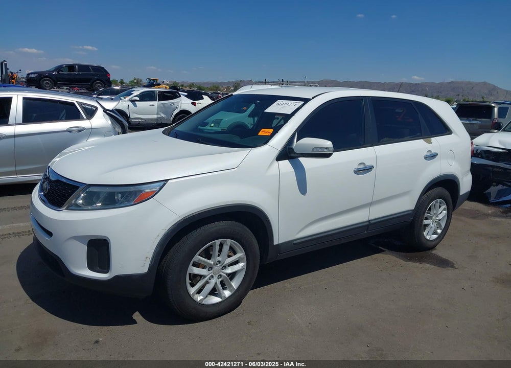 2014 KIA SORENTO LX VIN: 5XYKT3A66EG485976