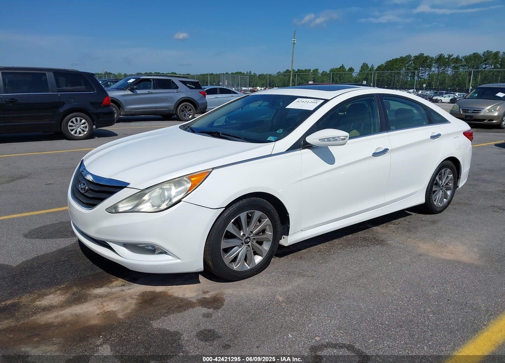 2014 HYUNDAI SONATA VIN: 5NPEC4AB4EH916890