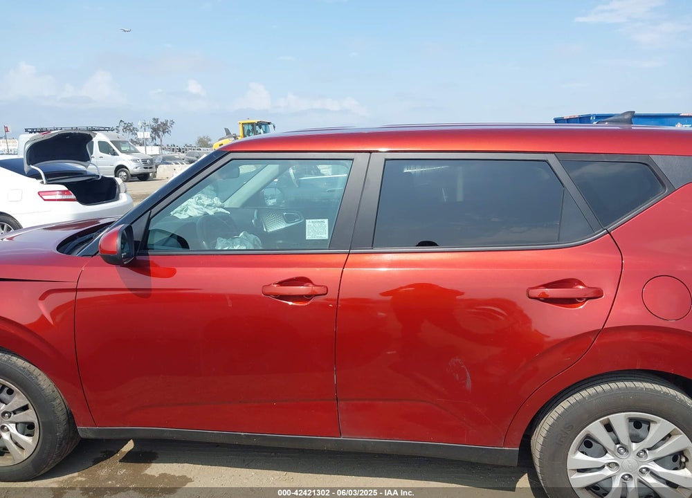 2023 KIA SOUL VIN: KNDJ23AU1P7191849