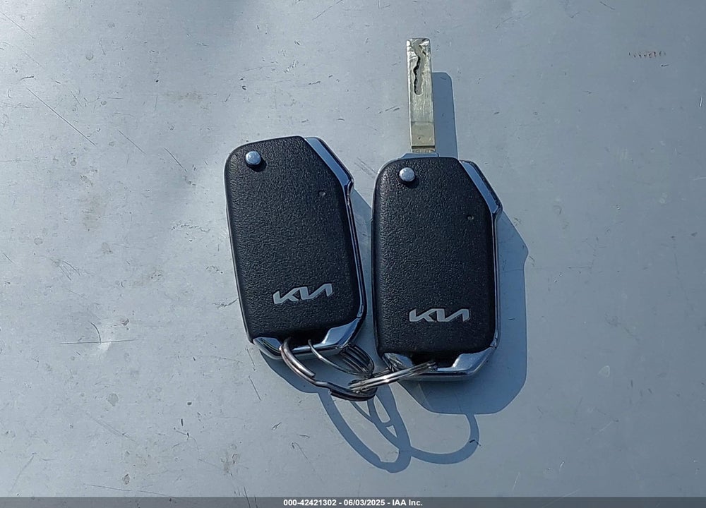 2023 KIA SOUL VIN: KNDJ23AU1P7191849
