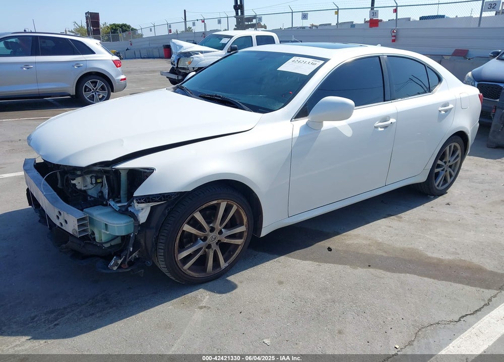 2008 LEXUS IS 250 VIN: JTHBK262485066815