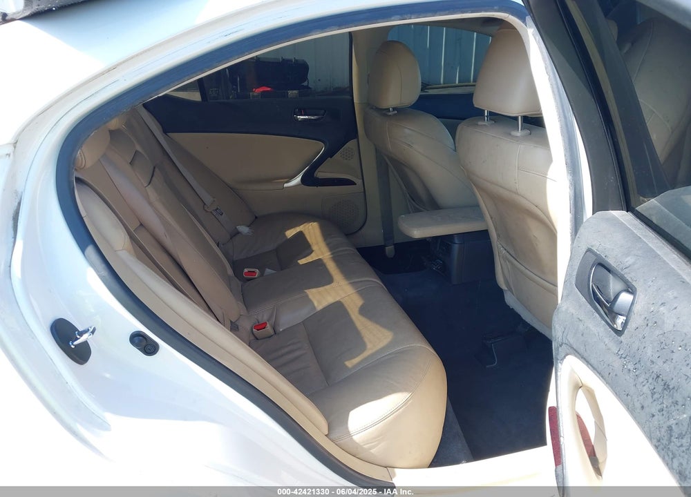 2008 LEXUS IS 250 VIN: JTHBK262485066815