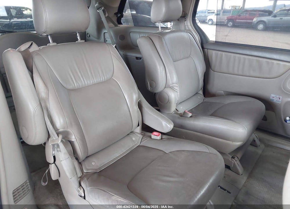 2006 TOYOTA SIENNA XLE VIN: 5TDZA22C86S396725