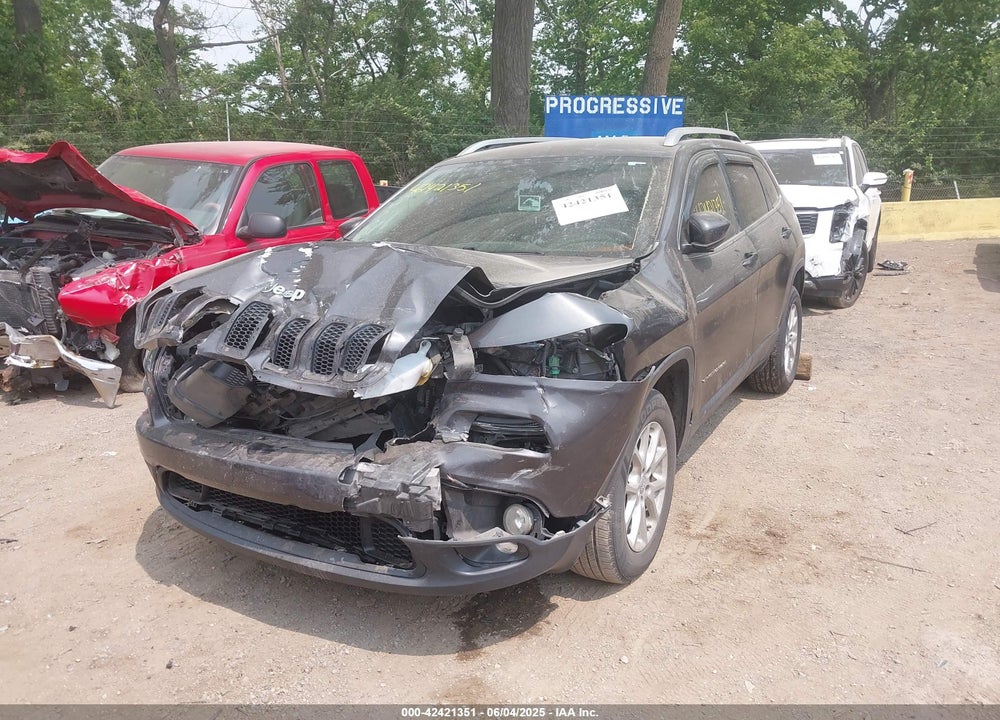 2016 JEEP CHEROKEE VIN: 1C4PJMCB9GW256161