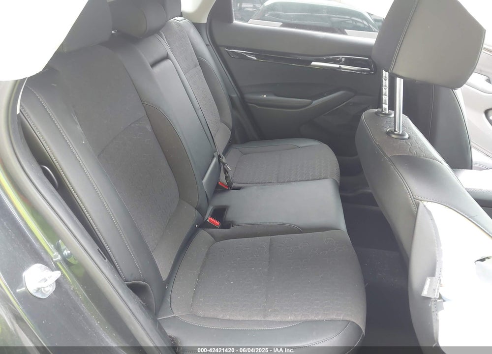 2024 KIA SELTOS VIN: KNDEU2AA8R7662894