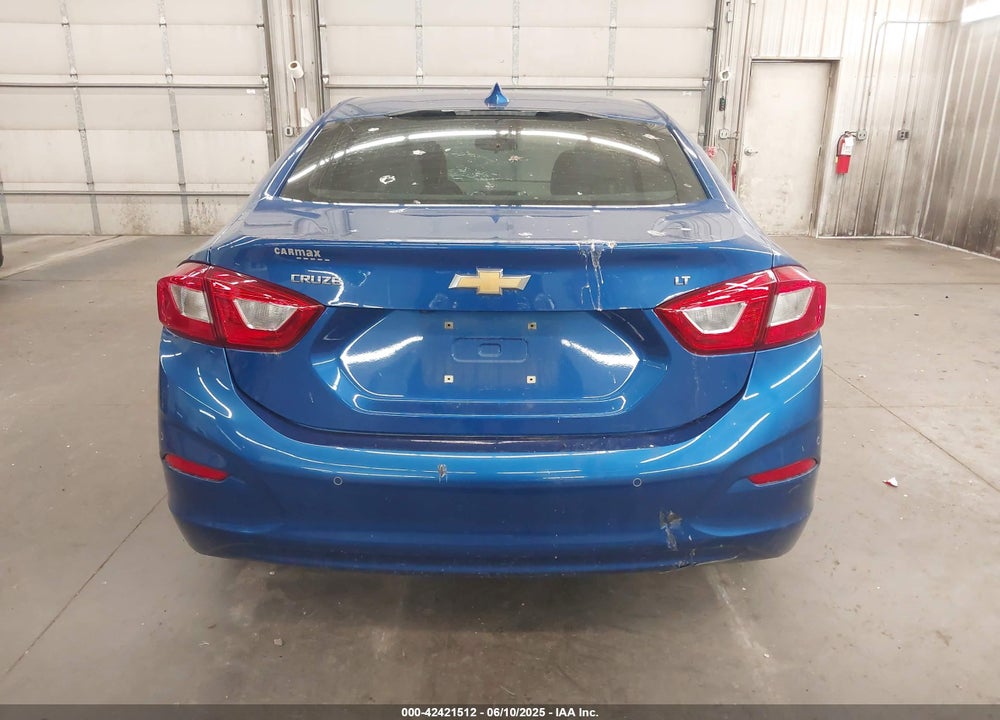 2018 CHEVROLET CRUZE LT AUTO VIN: 1G1BE5SM5J7233980