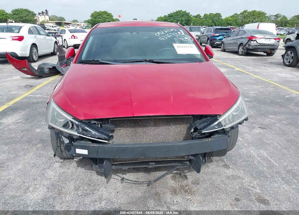 2019 HYUNDAI ELANTRA VIN: 5NPD84LF0KH431672