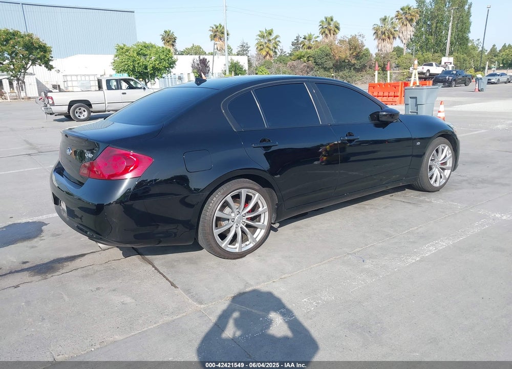 2015 INFINITI Q40 VIN: JN1CV6AP3FM501823