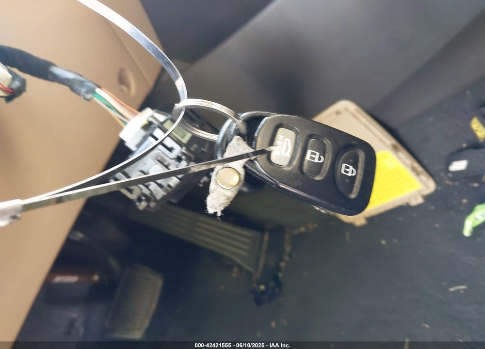 2012 HYUNDAI ELANTRA VIN: KMHDH4AE1CU432326